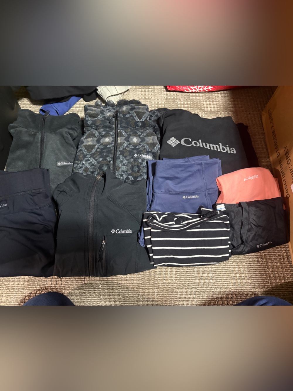 Columbia Black Jacket with Blue Patterned Fleece Accents